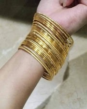Noor Twist & Plain bangle Set